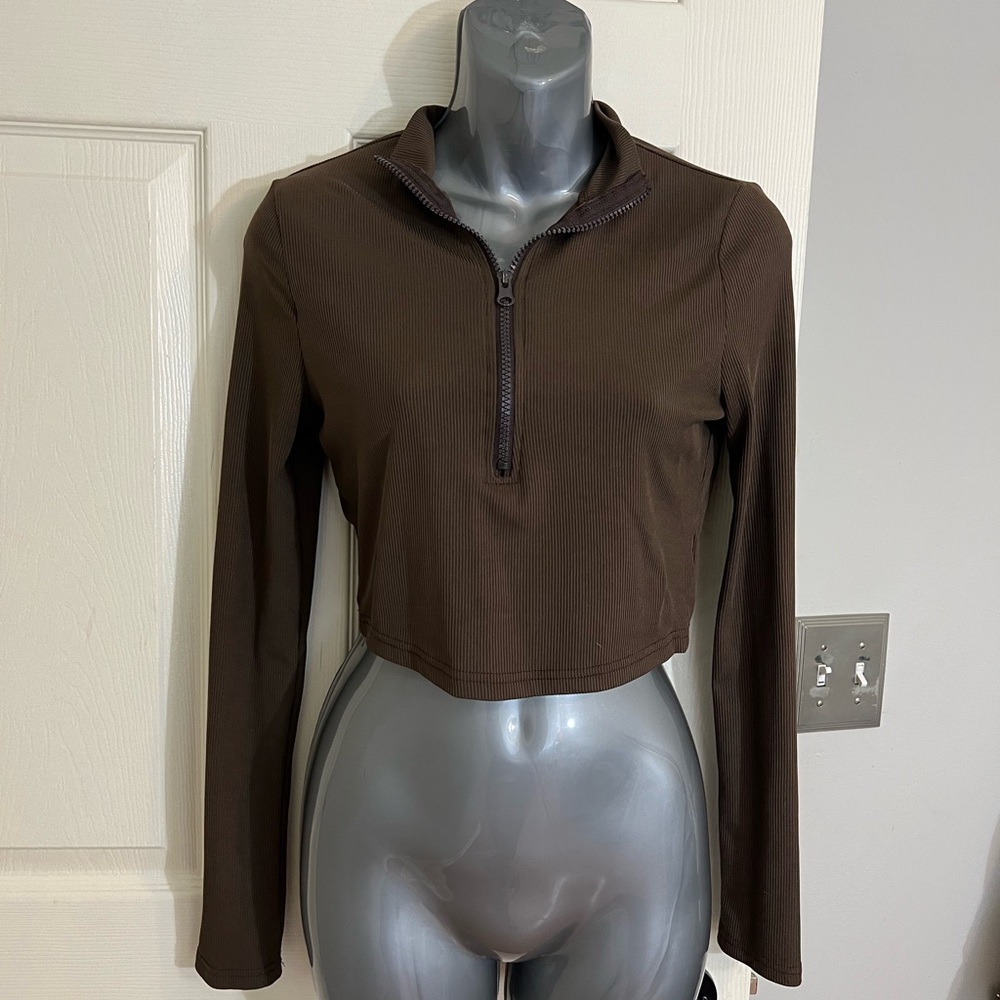 SHEIN Brown Fitted Long Sleeve Polo Crop Top